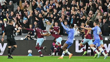 West Ham United 2-0 Bournemouth (MAÇ SONUCU-ÖZET) | West Ham sahasında 3 puana uzandı!