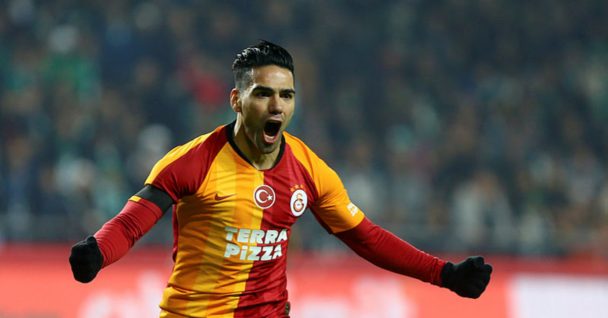 Fenerbahce Derbisinde Radamel Falcao Yu Izleyecek Son Dakika Galatasaray Haberleri Fotomac