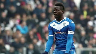 Balotelli Körfez'e