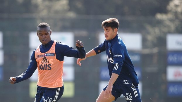 Fenerbahçe Antalyaspor maçının hazırlıklarına ara vermeden başladı #