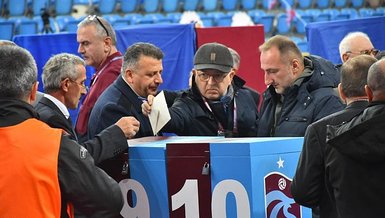 Trabzonspor'un olağan genel kurulunda oy verme işlemi başladı