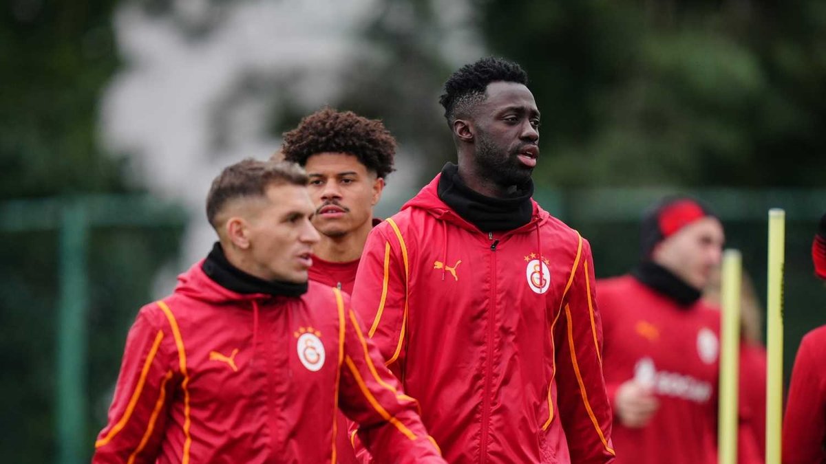 TRANSFER HABERİ | Galatasaray'a Davinson Sanchez şoku! O takım ile anlaştı TRANSFER HABERİ | Galatasaray'a Davinson Sanchez şoku! O takım ile anlaştı