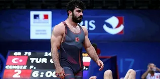 Milli güreşçi dünya şampiyonu oldu