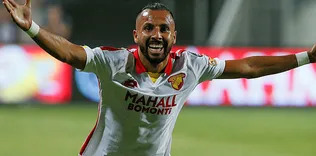 Yasin Öztekin Kartal’a yakın