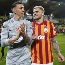 Icardi’den Muslera’ya dikkat çeken mesaj!