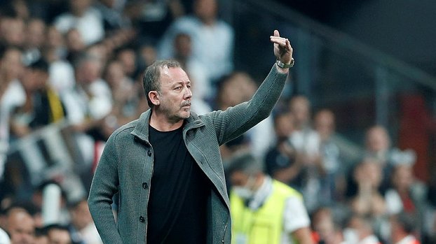 BEŞİKTAŞ HABERLERİ - Turgay Demir'den Sergen Yalçın'a eleştiri! (Spor haberleri)