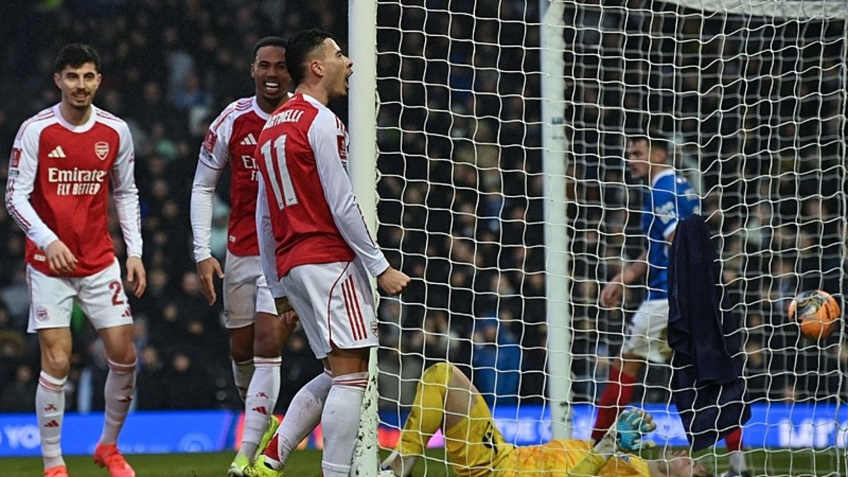 Martinelli şov yaptı! Arsenal FA Cup'ta üst tura yükseldi