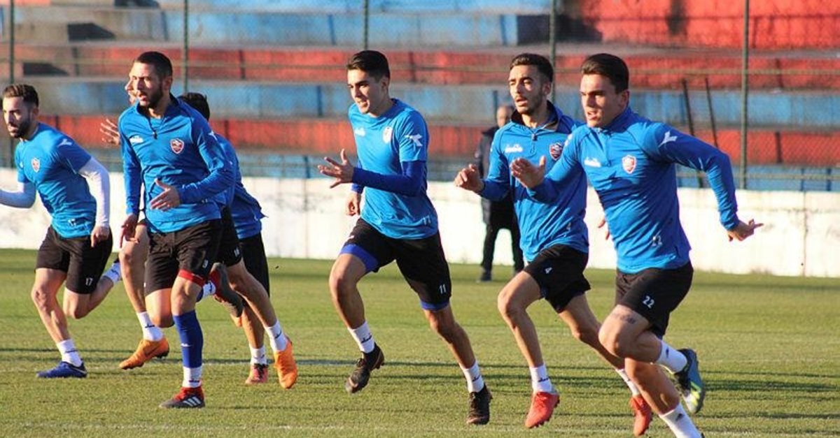 Karabukspor Da Osmanlispor Maci Hazirliklari Basladi Son Dakika Tff 1 Lig Haberleri Fotomac