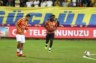 Galatasaray’dan flaş karar: Kendinize kulüp bulun!