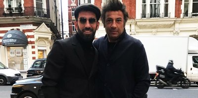 Arda ve menajeri Londra'da!