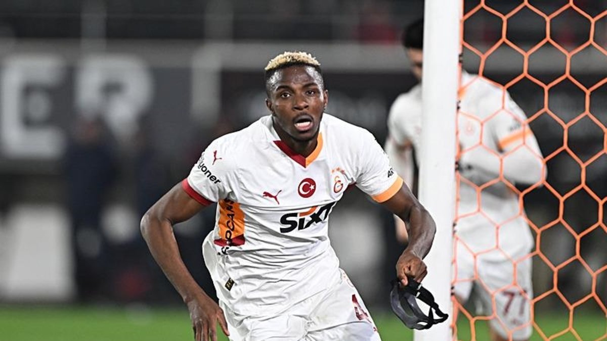 Victor Osimhen Nijerya Milli Takım kadrosuna çağrıldı! Victor Osimhen Nijerya Milli Takım kadrosuna çağrıldı!