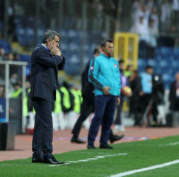 Şenol Güneş'ten sürpriz kadro