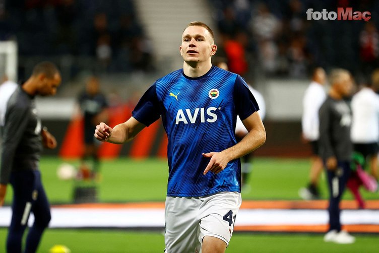 FENERBAHÇE TRANSFER HABERLERİ - İngiliz gazeteci duyurdu! Üç kulüp Attila Szalai'nin peşinde