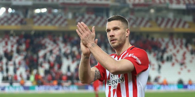 Lukas Podolski: Yıldız bir kere kayar ve onu yakalamalısınız