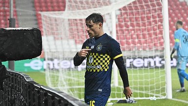 Maccabi Tel Aviv’li Gavriel Kanichowsky’den gol sonrası asker selamı