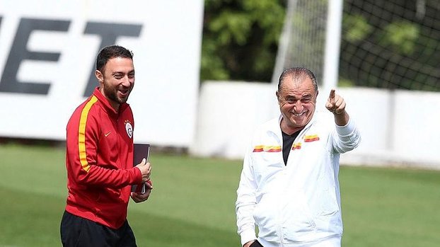 Mert Çetin de Galatasaray'a veda etti