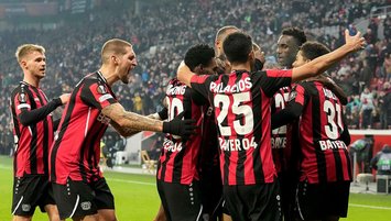 Leverkusen turladı!