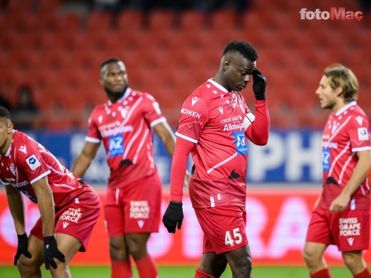 Sion forması giyen Mario Balotelli'ye İsviçre'de tepki! Taraftar formasını yaktı