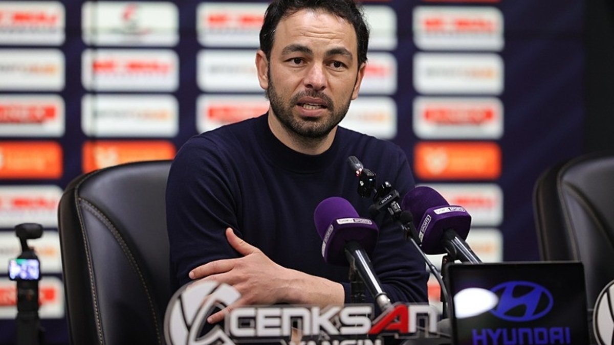 Kocaelispor Teknik Direktörü Selçuk İnan: "Galatasaray maçında puan ve puanlar almak için çabalayacağız"