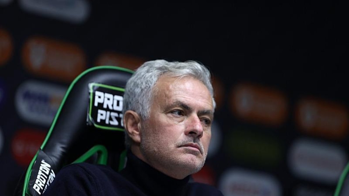 Carlo’nun yerine Mourinho