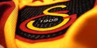 O takıma imza atıyor