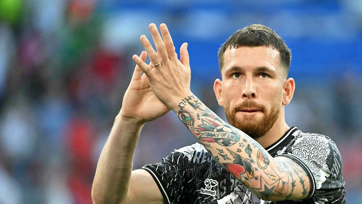 Hojbjerg bekliyor