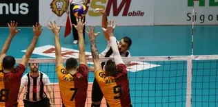 Voleybolda derbi günü