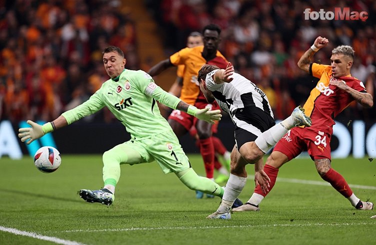 Spor yazarları Galatasaray - Beşiktaş maçını değerlendirdi