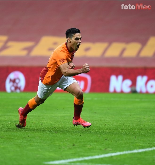 Son dakika Galatasaray transfer haberi: Yılın transfer bombası patlıyor! Radamel Falcao ezeli rakibe... (GS spor haberi)