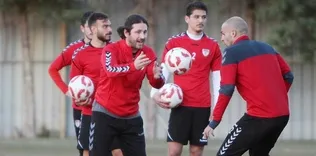 Manisa 3’e kilitlendi