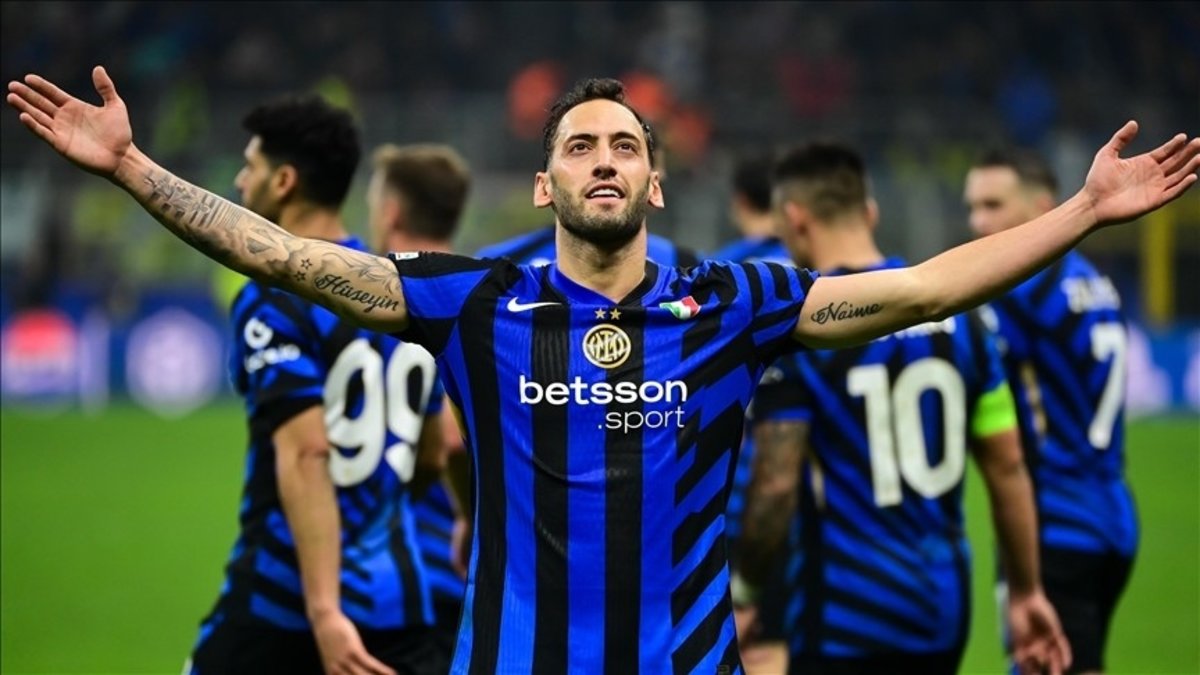 TRANSFER HABERİ - Hakan Çalhanoğlu Fenerbahçe'ye 'Evet' dedi! İşte sözleşme süresi TRANSFER HABERİ - Hakan Çalhanoğlu Fenerbahçe'ye 'Evet' dedi! İşte sözleşme süresi