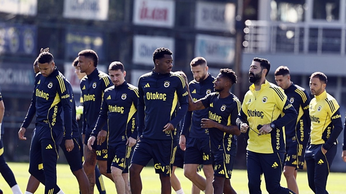 Fenerbahçe'de kritik viraj! Stuttgart maçının ardından... Fenerbahçe'de kritik viraj! Stuttgart maçının ardından...