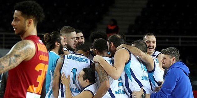 Aslan’a darbe