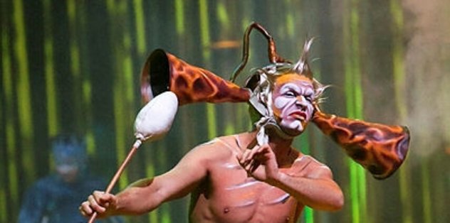 Cirque du Soleil'den Messi gösterisi