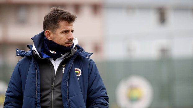 Fenerbahçe'de Emre Belözoğlu Başakşehir maçı öncesi forvetini belirledi! #