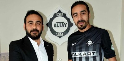 Altay, İbrahim Öztürk ile anlaştı