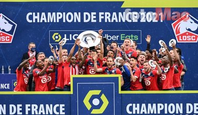 Fransa Ligue 1’i şampiyon tamamlayan Lille kupasını aldı