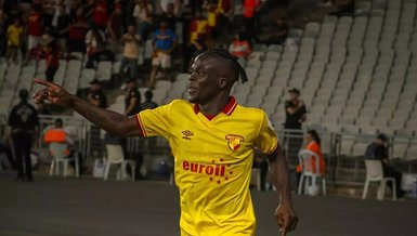 Göztepe Teknik Direktörü Stoilov'dan Junior Olaitan'a sert eleştiri geldi!