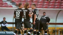 Freiburg kaçtı Stuttgart yakalayamadı!