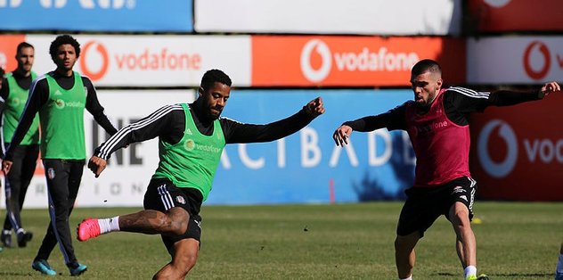 Beşiktaş Trabzonspor'a 2 eksikle çalıştı! Atiba ise...