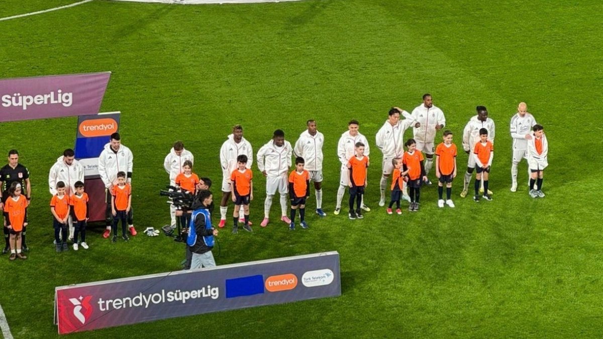 Beşiktaş’ta Cerny’den anlamlı davranış!