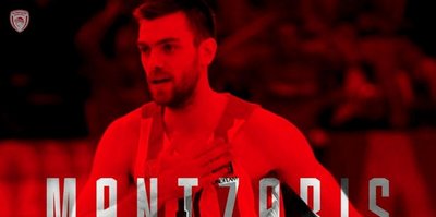 Mantaris 3 yıl daha Olympiakos'ta