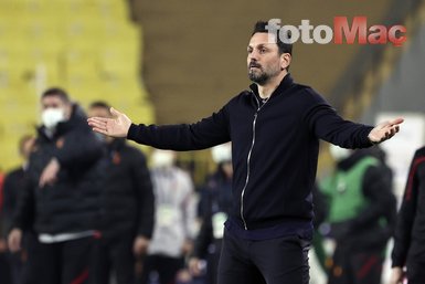 Fenerbahçe Galatasaray derbisi sonrası Erol Bulut’a isyan ettiler! Mame Thiam...