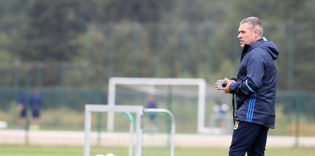 Fenerbahçe'de Ersun Yanal'dan flaş transfer sözleri! Yeni isimler de...