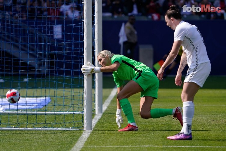 Son dakika spor haberi: Yeni Zelandalı Meikayla Moore kendi kalesine hat-trick yaptı!