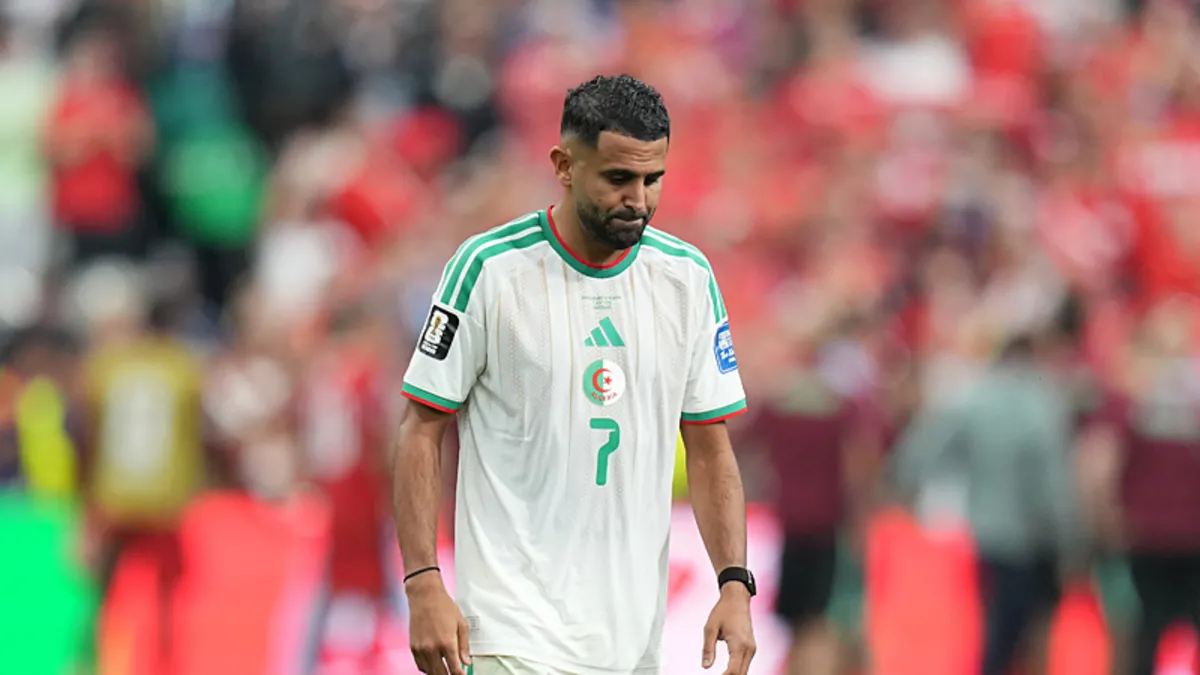 Riyad Mahrez milli takım kariyerini noktaladı