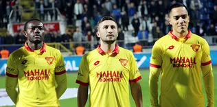 Göz Göz pusuda