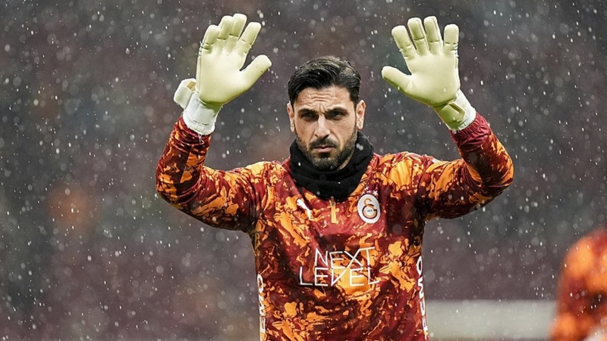 Galatasaray'dan sürpriz kaleci transferi! Günay Güvenç'in yerine...