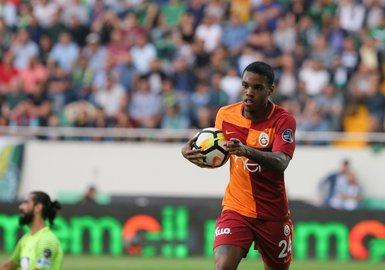 Garry Rodrigues’in postacılıktan futbolculuğa uzanan hayat hikayesi