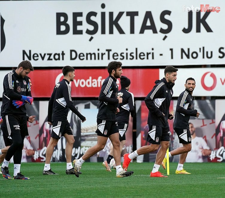 Beşiktaş'ta şok gelişme! O isim Rezerv Lig'e gönderiliyor